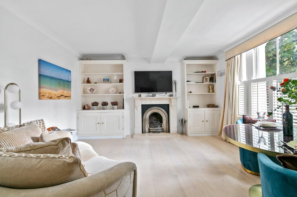 2 bed 1st Floor Flat for rent in Richmond. From Chestertons Estate Agents - Richmond Lettings 2 bed 1st Floor Flat for rent in Richmond. From Chestertons Estate Agents - Richmond Lettings