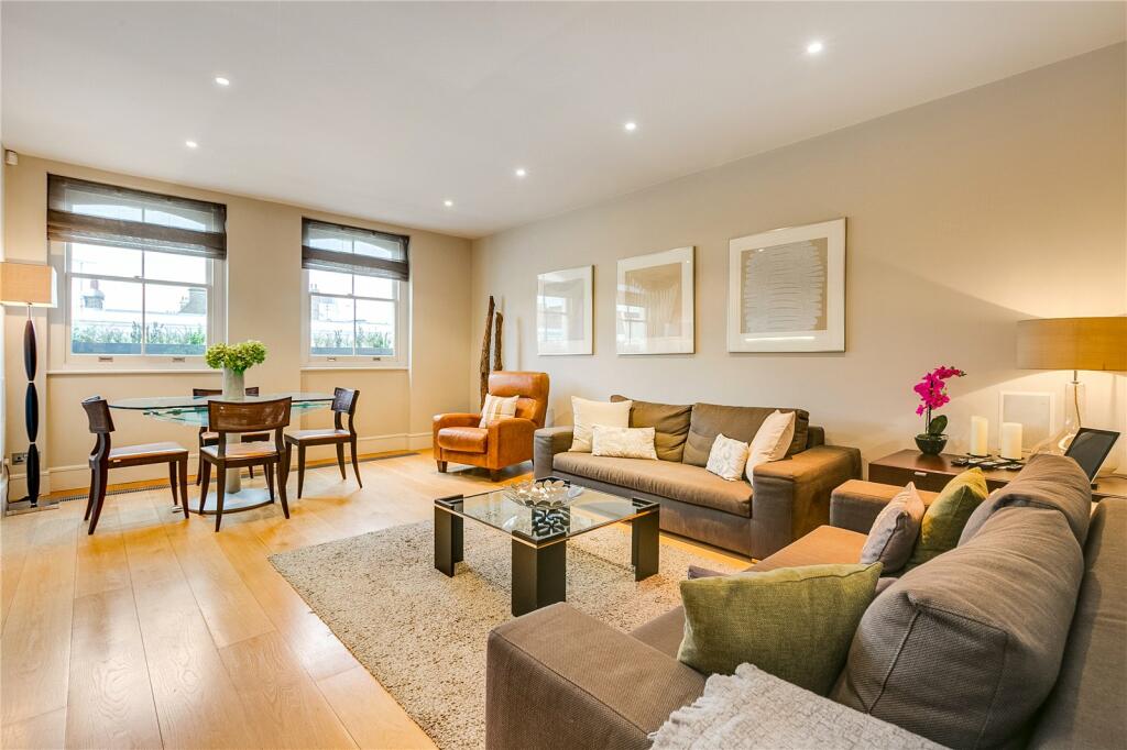 2 bed Flat for rent in Kensington. From Chestertons Estate Agents - South Kensington Lettings