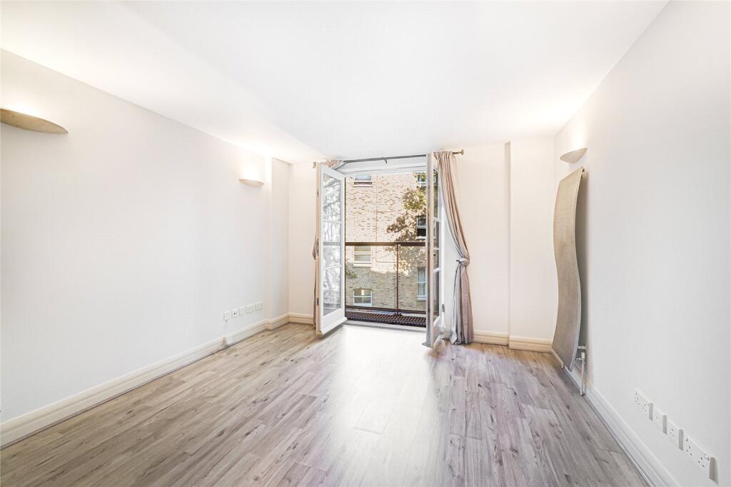 1 bed 1st Floor Flat for rent in Kensington. From Chestertons Estate Agents - South Kensington Lettings