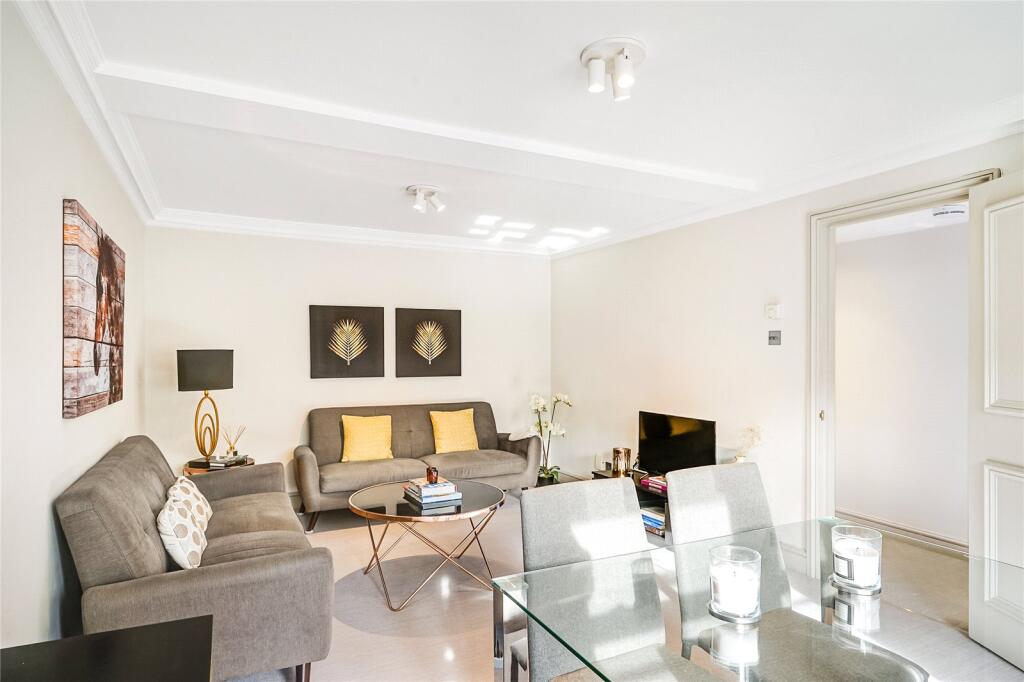 1 bed 1st Floor Flat for rent in Kensington. From Chestertons Estate Agents - South Kensington Lettings