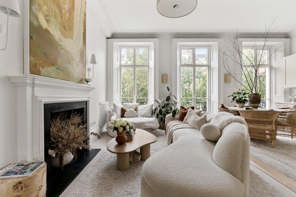 1 bed 1st Floor Flat for rent in Chelsea. From Chestertons Estate Agents - South Kensington Lettings