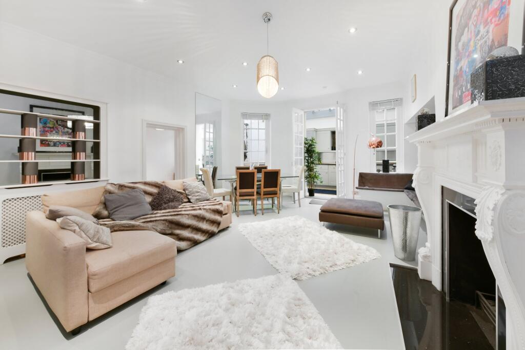 2 bed 1st Floor Flat for rent in Kensington. From Chestertons Estate Agents - South Kensington Lettings