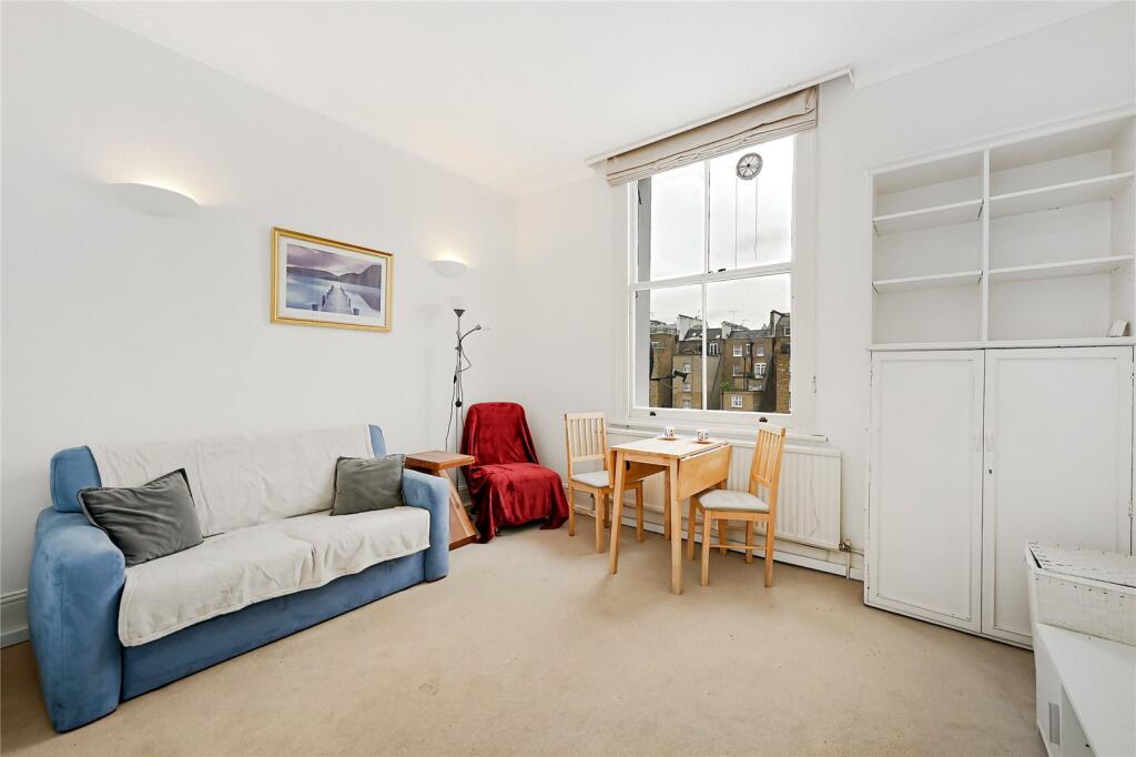 1 bed 1st Floor Flat for rent in Kensington. From Chestertons Estate Agents - South Kensington Lettings
