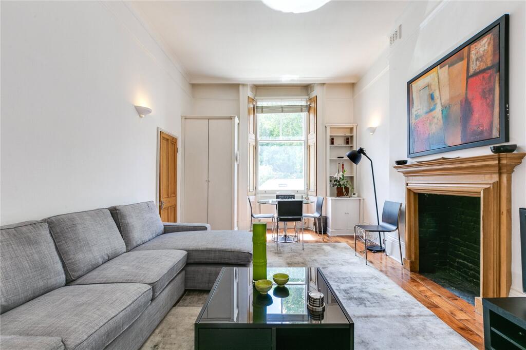 1 bed 1st Floor Flat for rent in Chelsea. From Chestertons Estate Agents - South Kensington Lettings