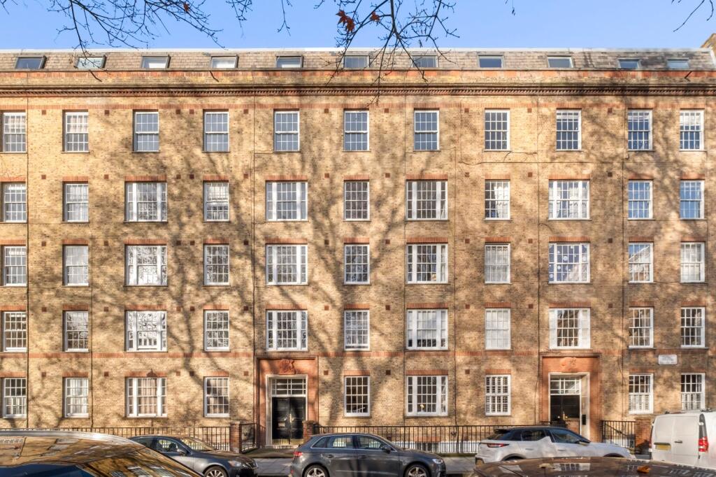 2 bed 1st Floor Flat for rent in Kensington. From Chestertons Estate Agents - South Kensington Lettings 2 bed 1st Floor Flat for rent in Kensington. From Chestertons Estate Agents - South Kensington Lettings