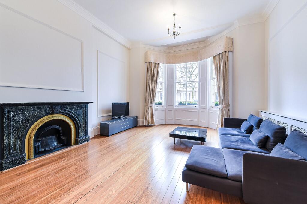 2 bed 1st Floor Flat for rent in Chelsea. From Chestertons Estate Agents - South Kensington Lettings