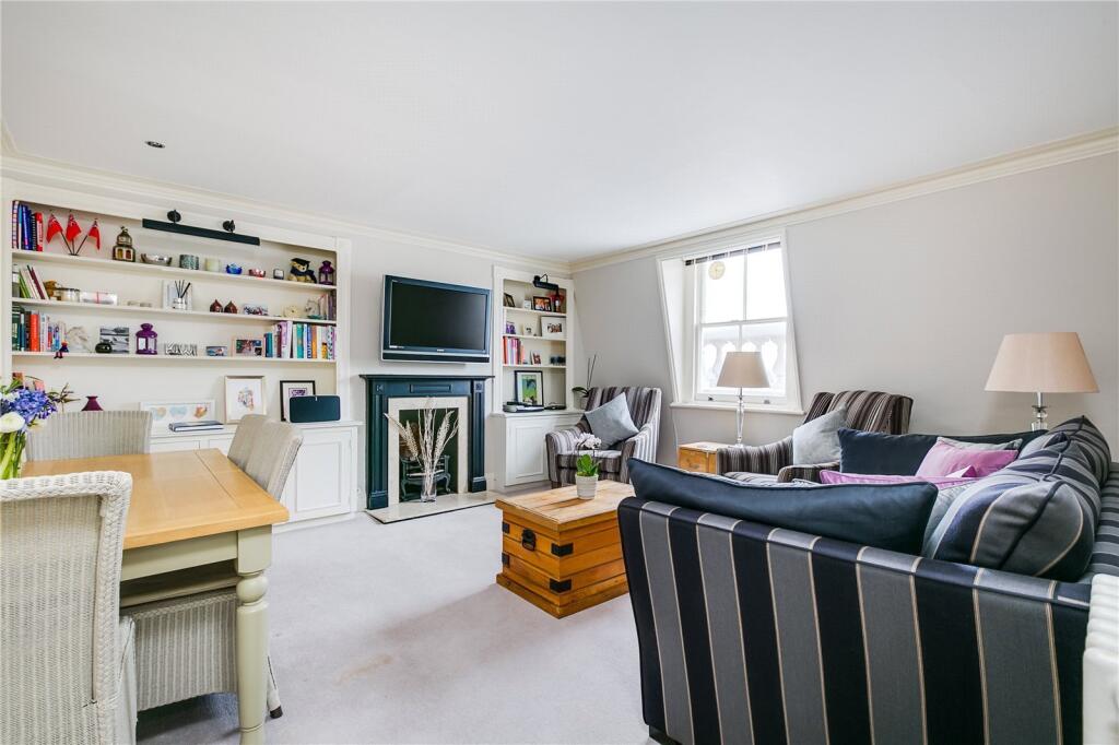 1 bed 1st Floor Flat for rent in Chelsea. From Chestertons Estate Agents - South Kensington Lettings