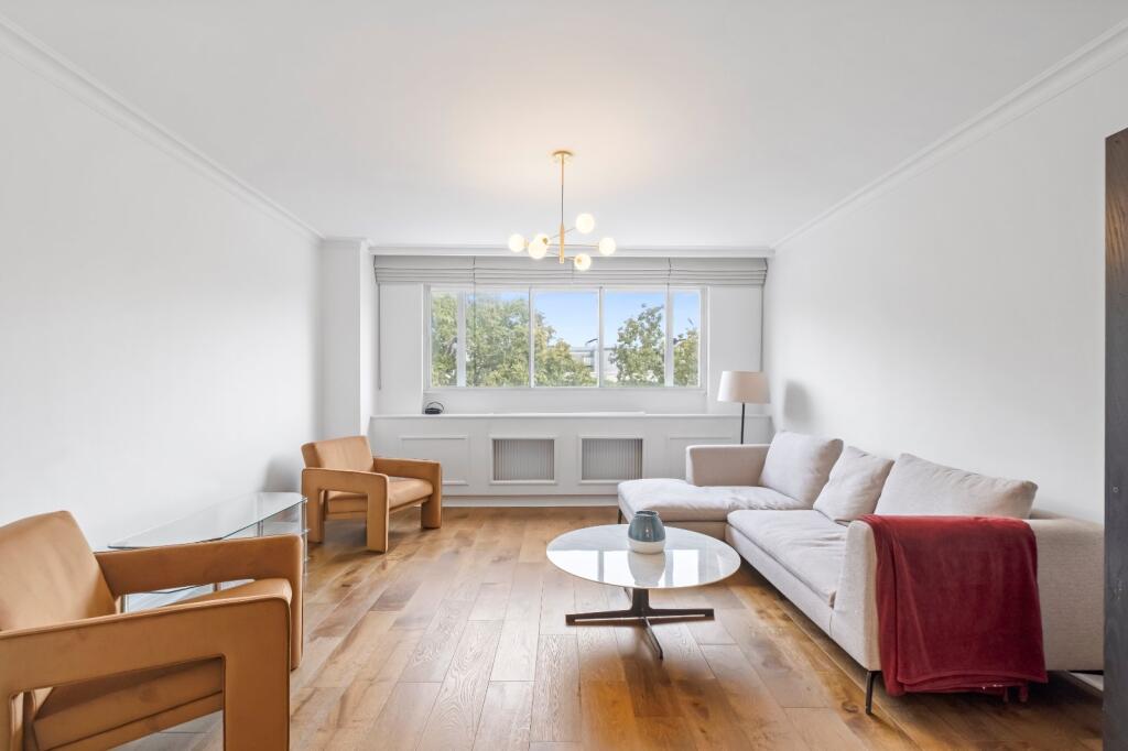2 bed 1st Floor Flat for rent in Chelsea. From Chestertons Estate Agents - South Kensington Lettings