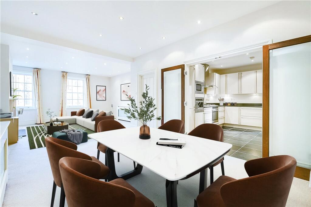 4 bed 1st Floor Flat for rent in Chelsea. From Chestertons Estate Agents - South Kensington Lettings 4 bed 1st Floor Flat for rent in Chelsea. From Chestertons Estate Agents - South Kensington Lettings