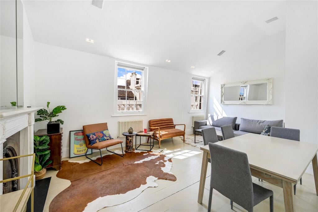 2 bed 1st Floor Flat for rent in Chelsea. From Chestertons Estate Agents - South Kensington Lettings