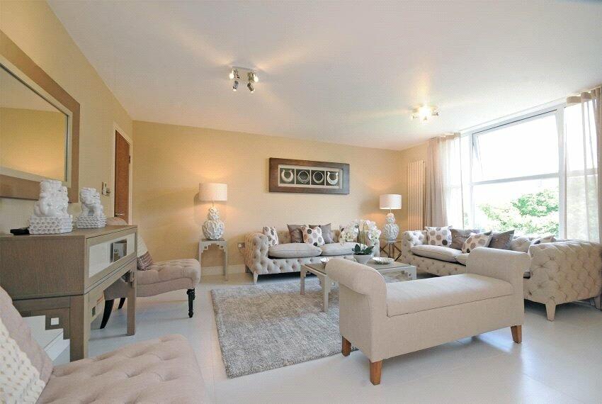 3 bed Flat for rent in Hampstead. From Chestertons Estate Agents - St Johns Wood Lettings