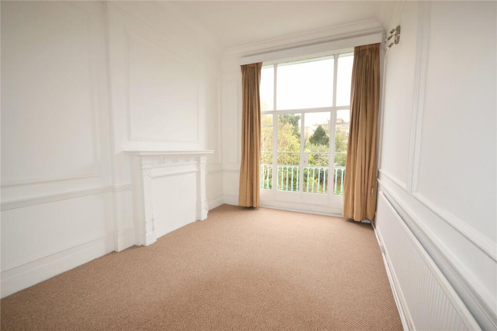 1 bed Flat for rent in Paddington. From Chestertons Estate Agents - St Johns Wood Lettings