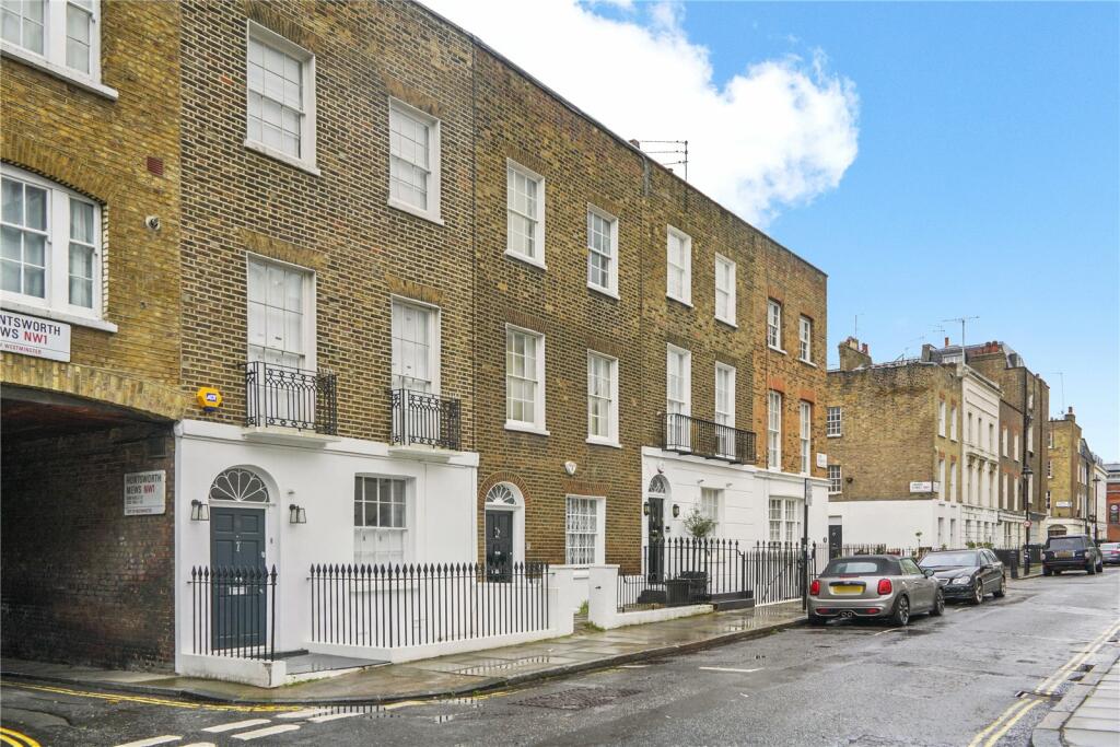 4 bed Mid Terraced House for rent in Camden Town. From Chestertons Estate Agents - St Johns Wood Lettings