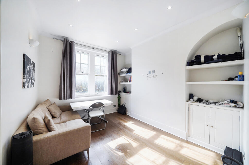 1 bed Flat for rent in Camden Town. From Chestertons Estate Agents - St Johns Wood Lettings