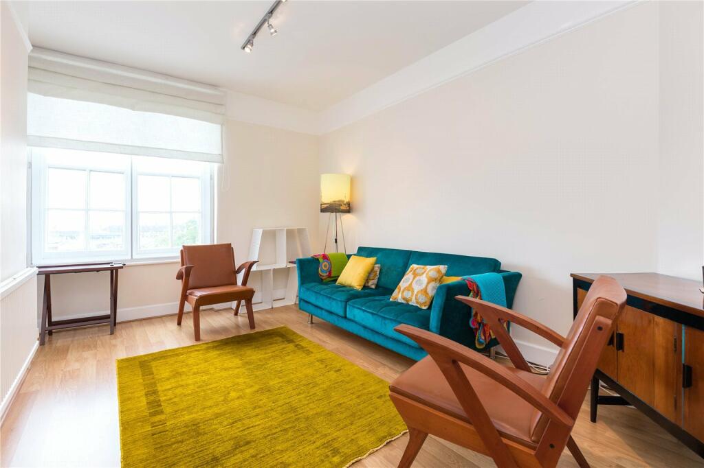 2 bed Flat for rent in Paddington. From Chestertons Estate Agents - St Johns Wood Lettings