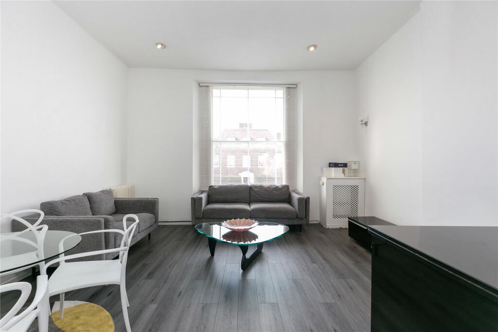 2 bed Flat for rent in Hampstead. From Chestertons Estate Agents - St Johns Wood Lettings
