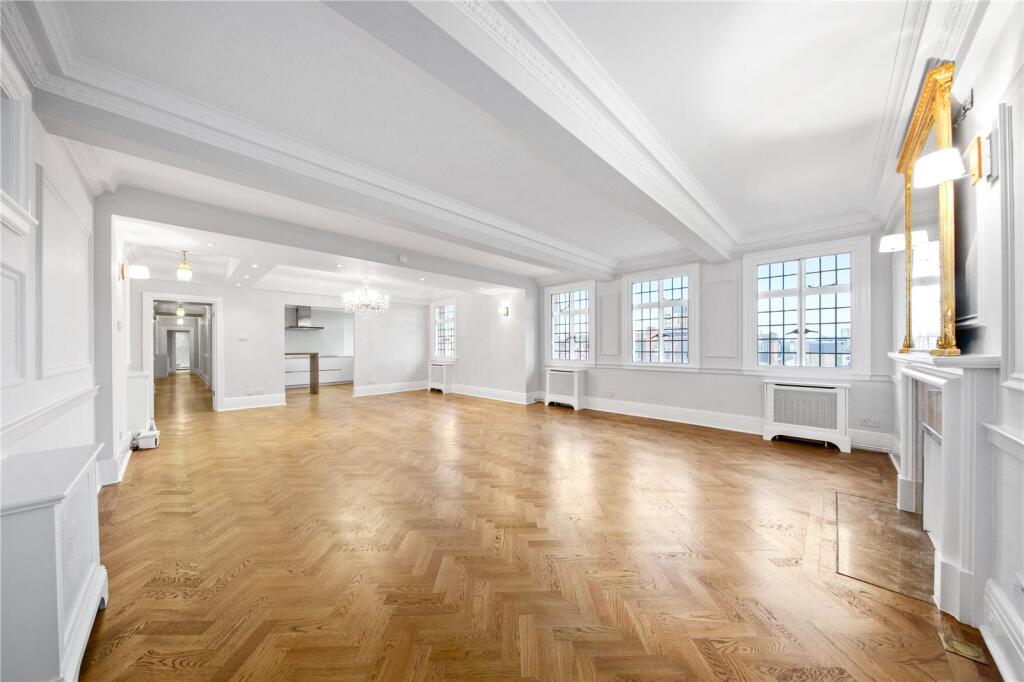 4 bed 1st Floor Flat for rent in Camden Town. From Chestertons Estate Agents - St Johns Wood Lettings