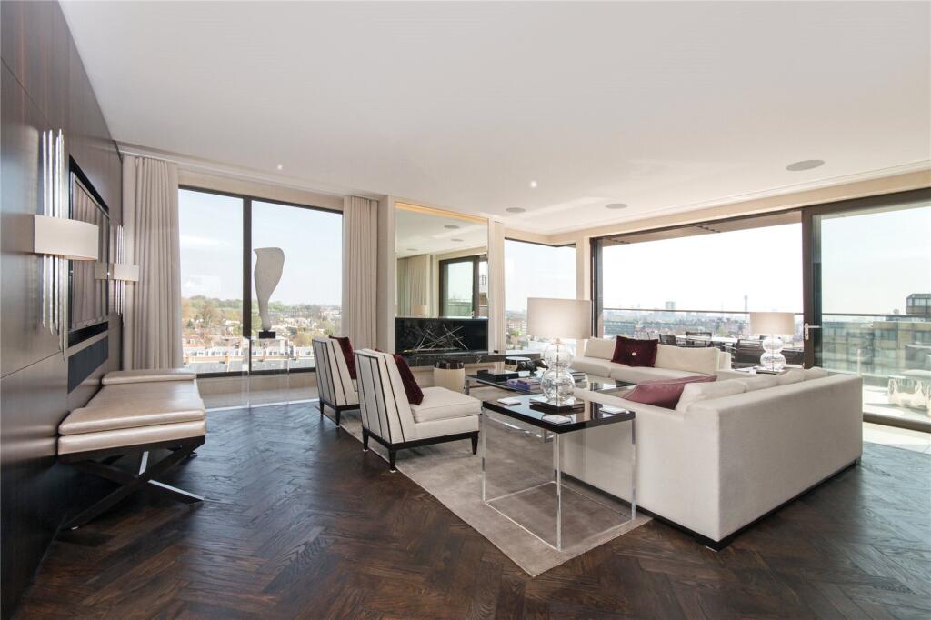 4 bed 1st Floor Flat for rent in Paddington. From Chestertons Estate Agents - St Johns Wood Lettings 4 bed 1st Floor Flat for rent in Paddington. From Chestertons Estate Agents - St Johns Wood Lettings