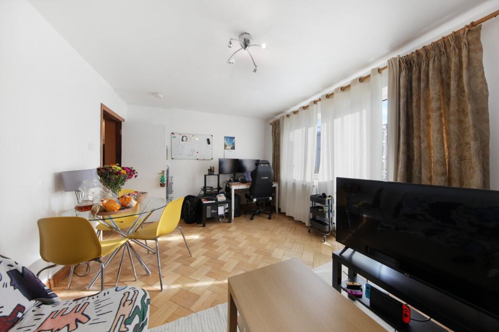 2 bed 1st Floor Flat for rent in Paddington. From Chestertons Estate Agents - St Johns Wood Lettings
