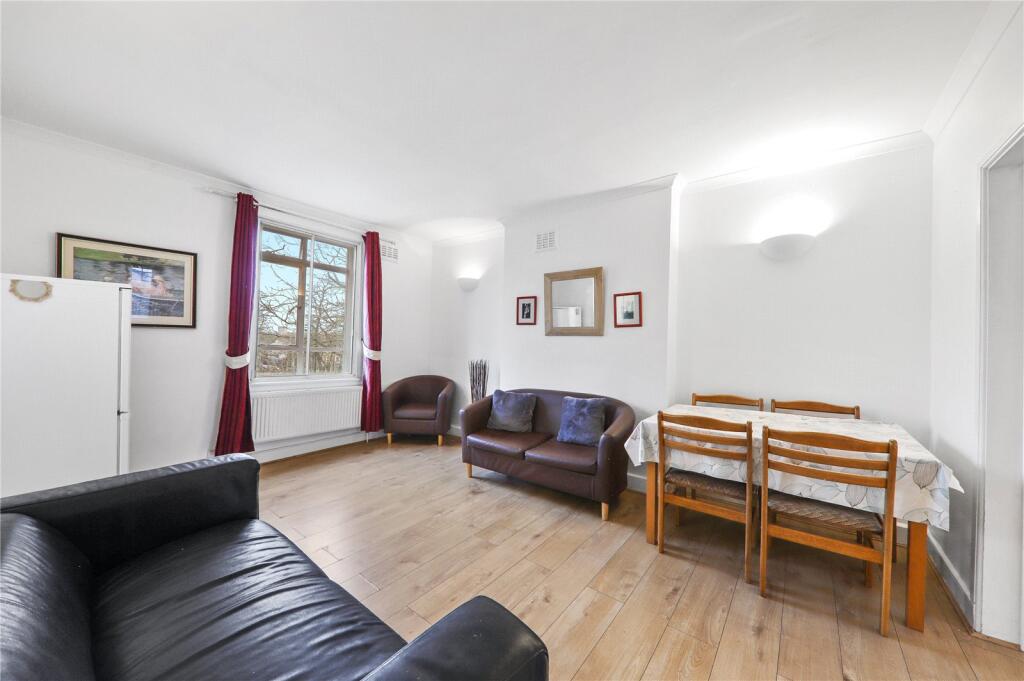 1 bed 1st Floor Flat for rent in Hampstead. From Chestertons Estate Agents - St Johns Wood Lettings
