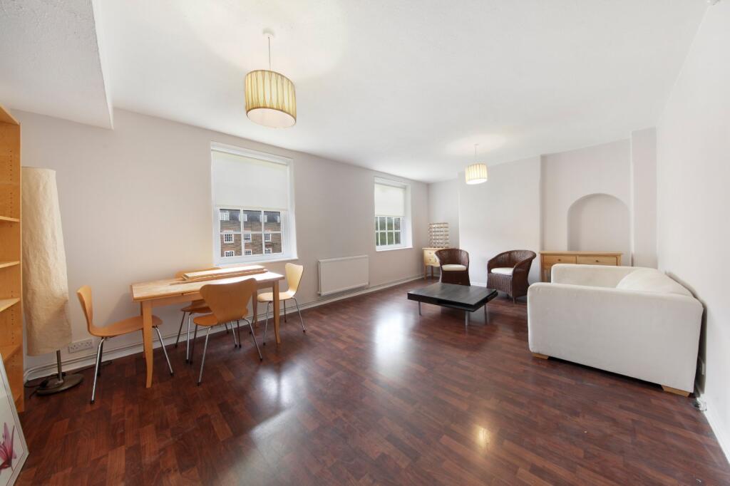 1 bed 1st Floor Flat for rent in Paddington. From Chestertons Estate Agents - St Johns Wood Lettings