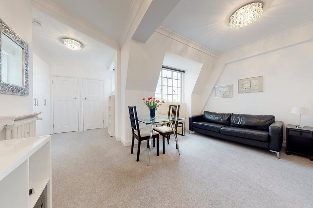 0 bed 1st Floor Flat for rent in Paddington. From Chestertons Estate Agents - St Johns Wood Lettings