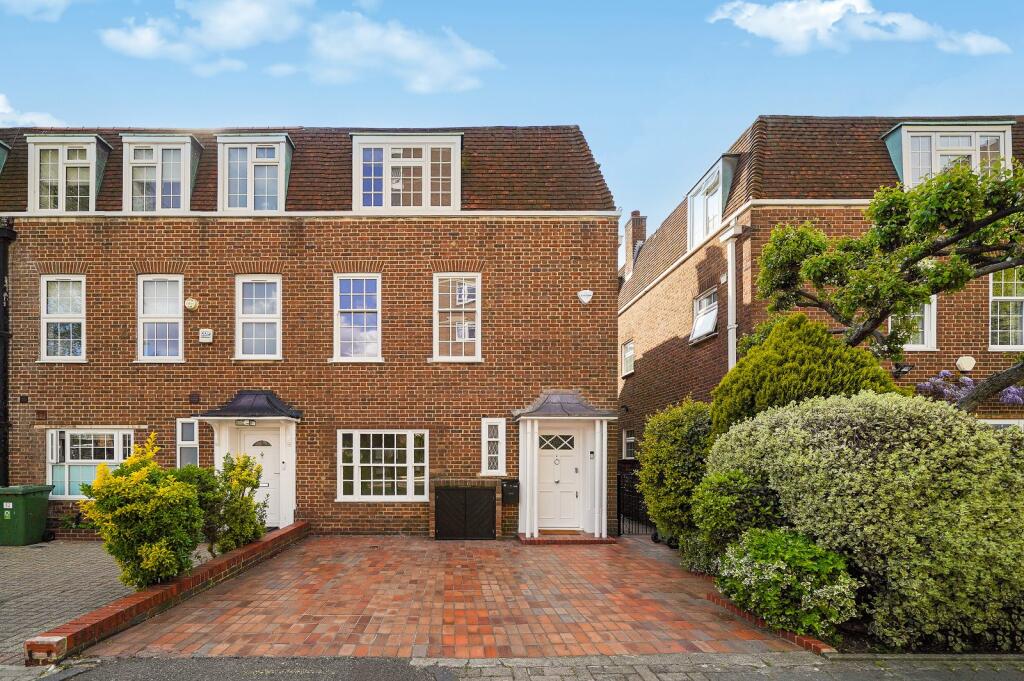 4 bed End of Terrace for rent in Camden Town. From Chestertons Estate Agents - St Johns Wood Lettings