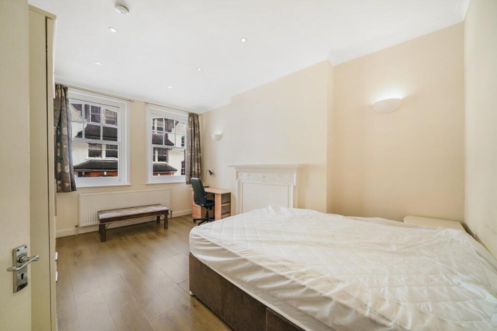 3 bed Detached for rent in Camden Town. From Chestertons Estate Agents - St Johns Wood Lettings
