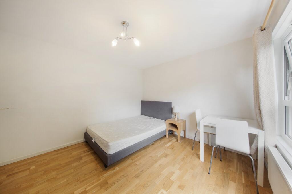 2 bed 1st Floor Flat for rent in Paddington. From Chestertons Estate Agents - St Johns Wood Lettings
