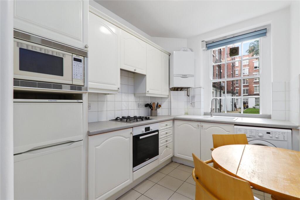 1 bed 1st Floor Flat for rent in Paddington. From Chestertons Estate Agents - St Johns Wood Lettings