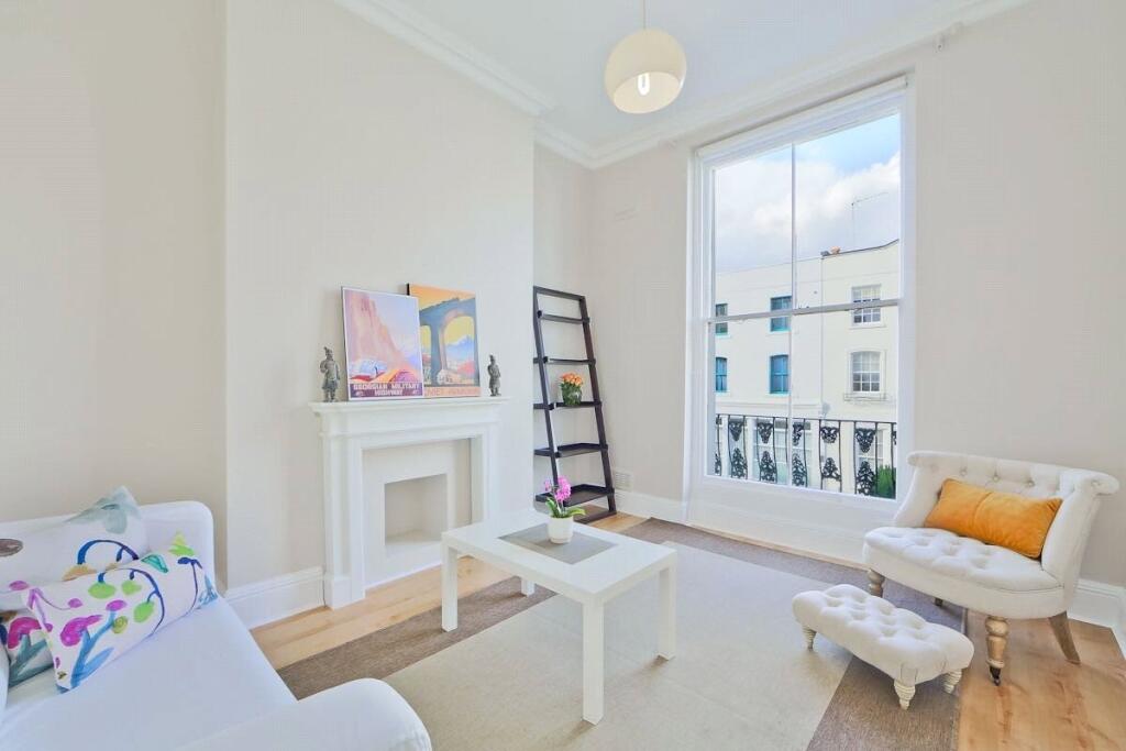 1 bed 1st Floor Flat for rent in Hampstead. From Chestertons Estate Agents - St Johns Wood Lettings
