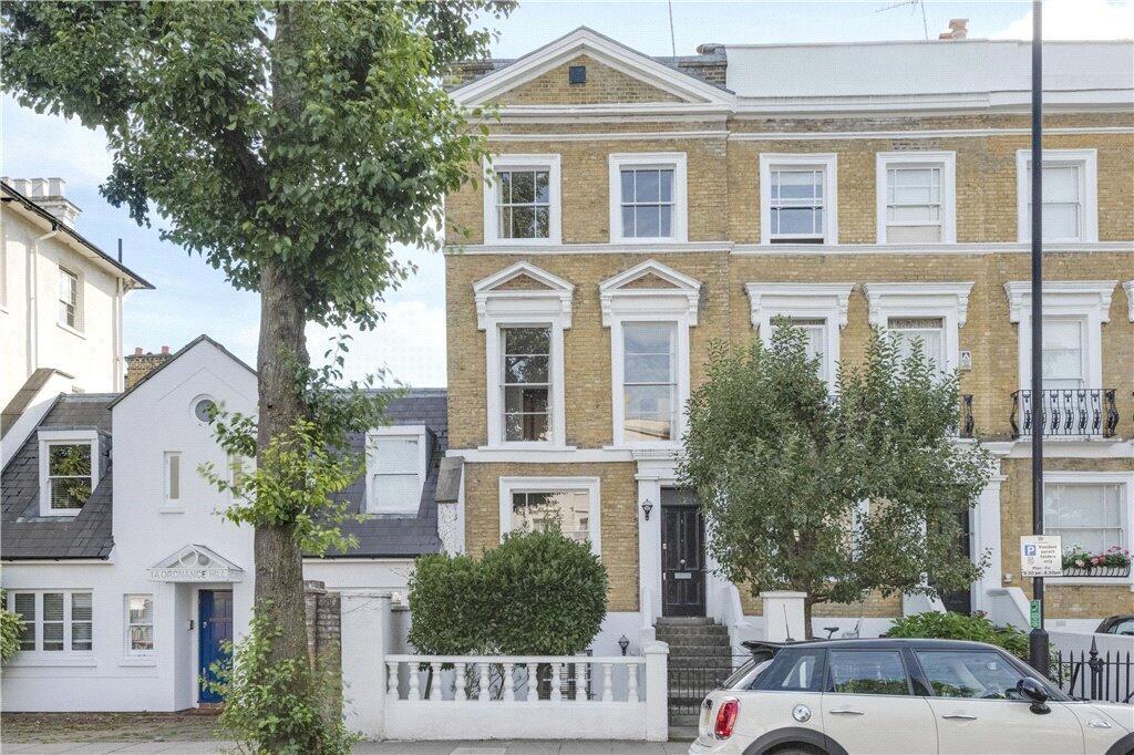 3 bed End of Terrace for rent in Camden Town. From Chestertons Estate Agents - St Johns Wood Lettings
