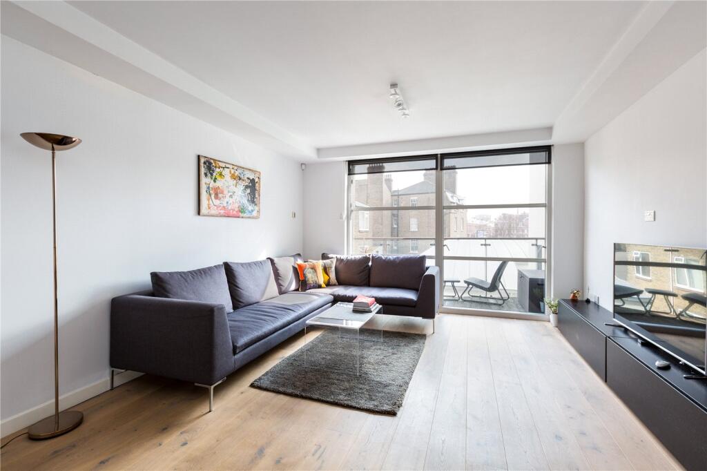 2 bed 1st Floor Flat for rent in Camden Town. From Chestertons Estate Agents - St Johns Wood Lettings