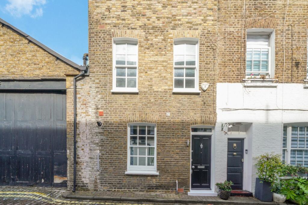 4 bed Mid Terraced House for rent in Camden Town. From Chestertons Estate Agents - St Johns Wood Lettings