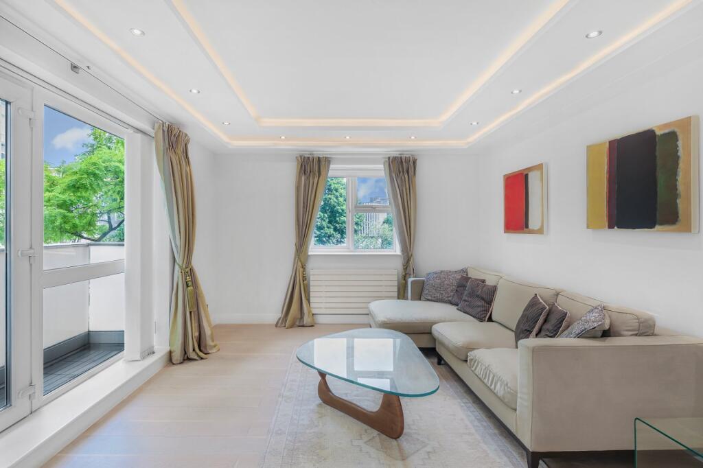 3 bed 1st Floor Flat for rent in Hampstead. From Chestertons Estate Agents - St Johns Wood Lettings