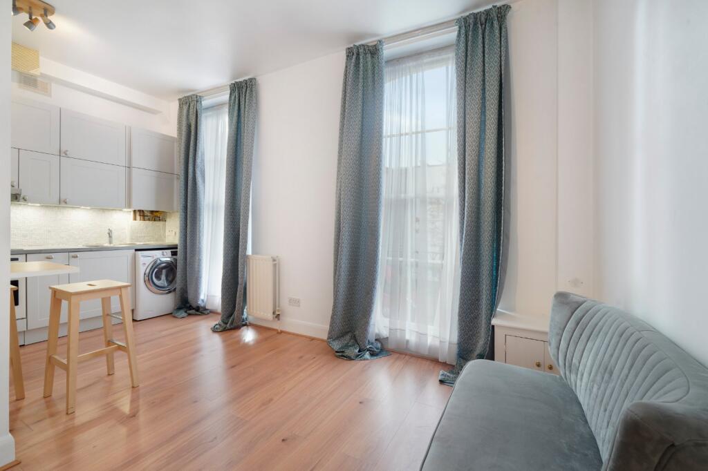 1 bed 1st Floor Flat for rent in Camden Town. From Chestertons Estate Agents - St Johns Wood Lettings