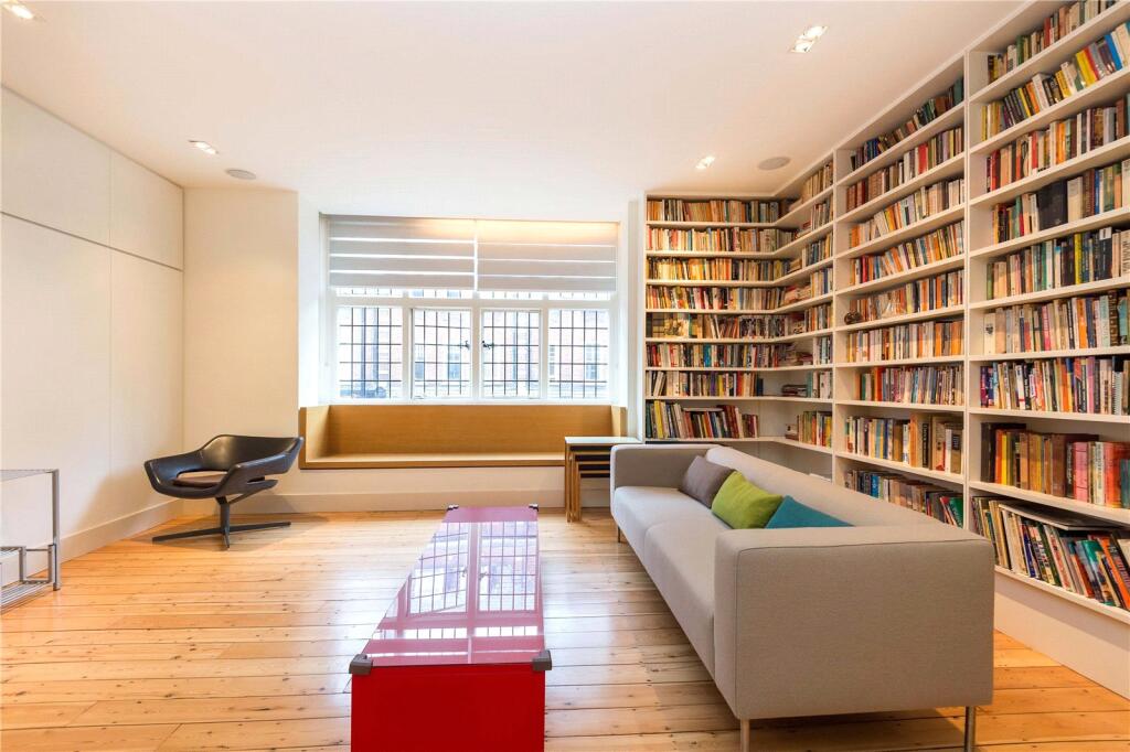 1 bed 1st Floor Flat for rent in Paddington. From Chestertons Estate Agents - St Johns Wood Lettings