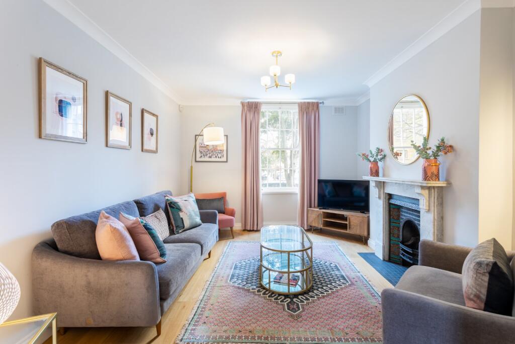 2 bed 1st Floor Flat for rent in Camden Town. From Chestertons Estate Agents - St Johns Wood Lettings