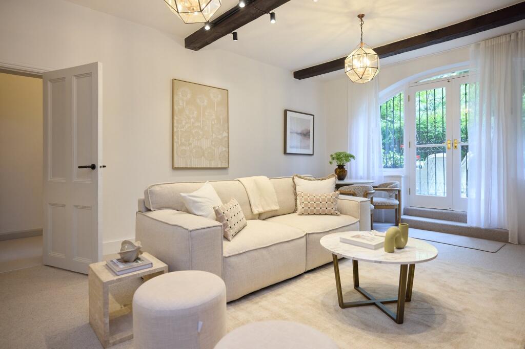 2 bed 1st Floor Flat for rent in Paddington. From Chestertons Estate Agents - St Johns Wood Lettings