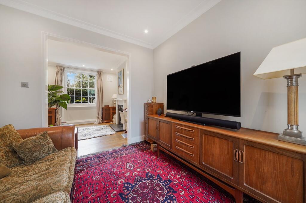 3 bed Mid Terraced House for rent in Camden Town. From Chestertons Estate Agents - St Johns Wood Lettings 3 bed Mid Terraced House for rent in Camden Town. From Chestertons Estate Agents - St Johns Wood Lettings
