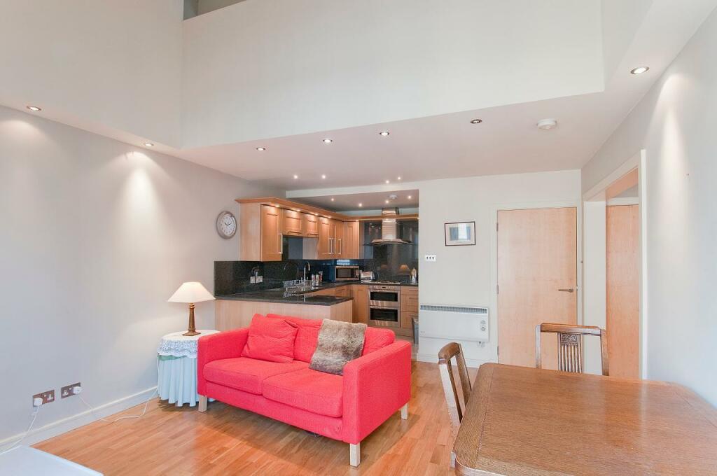 2 bed Flat for rent in Bermondsey. From Chestertons Estate Agents - Tower Bridge Lettings