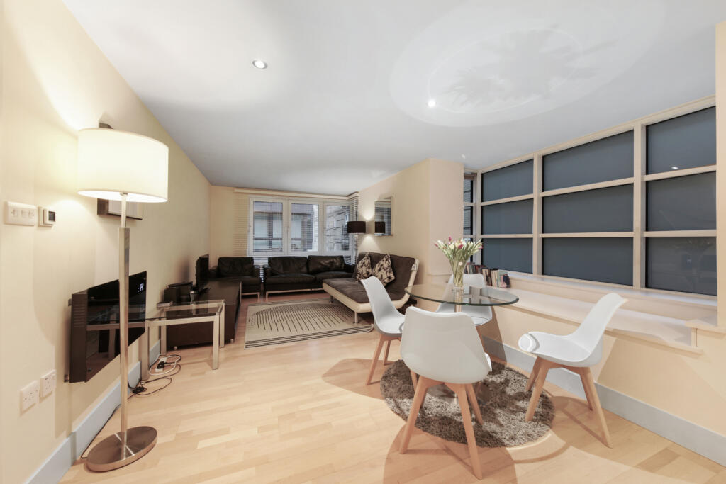 1 bed 1st Floor Flat for rent in London. From Chestertons Estate Agents - Tower Bridge Lettings