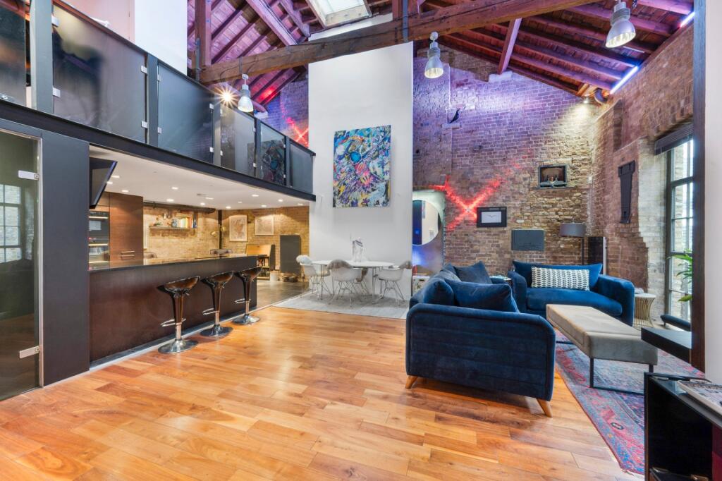 2 bed 1st Floor Flat for rent in Bermondsey. From Chestertons Estate Agents - Tower Bridge Lettings 2 bed 1st Floor Flat for rent in Bermondsey. From Chestertons Estate Agents - Tower Bridge Lettings