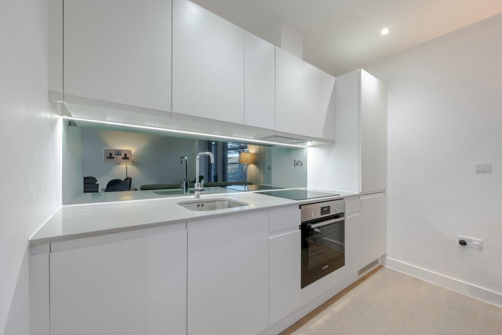 1 bed 1st Floor Flat for rent in Bermondsey. From Chestertons Estate Agents - Tower Bridge Lettings