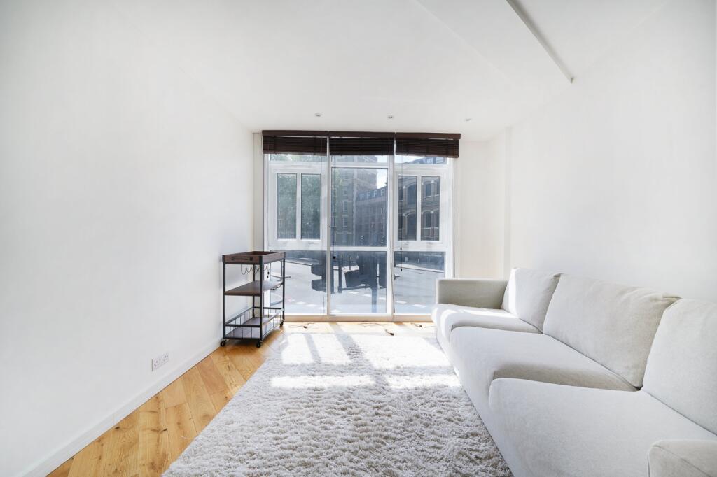 2 bed 1st Floor Flat for rent in Bermondsey. From Chestertons Estate Agents - Tower Bridge Lettings