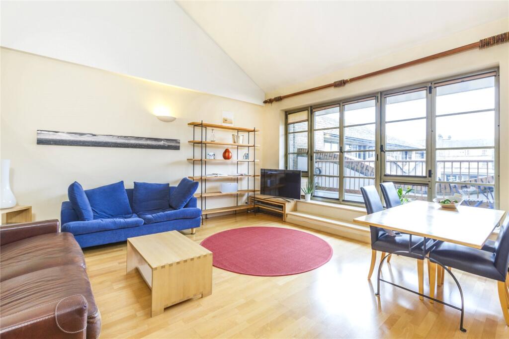 2 bed 1st Floor Flat for rent in Bermondsey. From Chestertons Estate Agents - Tower Bridge Lettings 2 bed 1st Floor Flat for rent in Bermondsey. From Chestertons Estate Agents - Tower Bridge Lettings