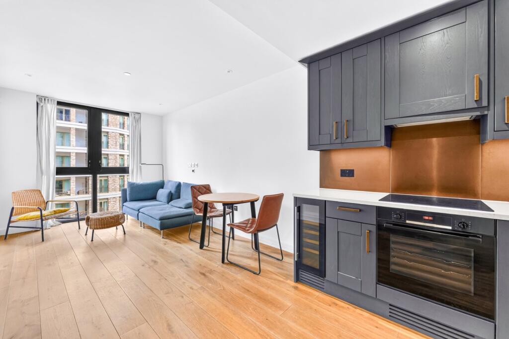 1 bed 1st Floor Flat for rent in Bermondsey. From Chestertons Estate Agents - Tower Bridge Lettings