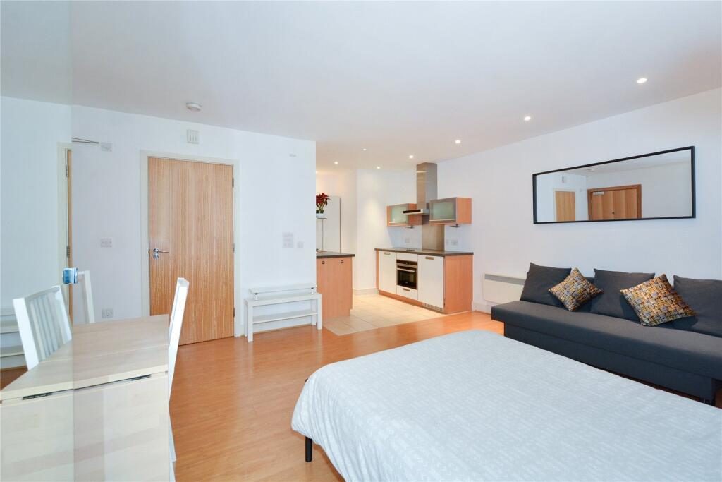 0 bed 1st Floor Flat for rent in Bermondsey. From Chestertons Estate Agents - Tower Bridge Lettings 0 bed 1st Floor Flat for rent in Bermondsey. From Chestertons Estate Agents - Tower Bridge Lettings