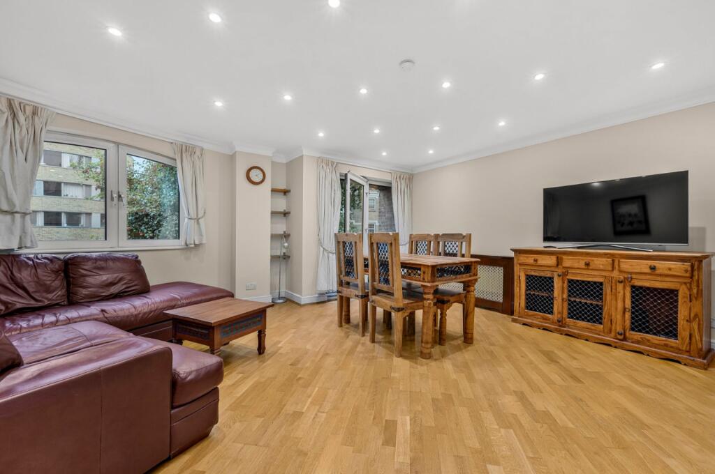 2 bed 1st Floor Flat for rent in Bermondsey. From Chestertons Estate Agents - Tower Bridge Lettings 2 bed 1st Floor Flat for rent in Bermondsey. From Chestertons Estate Agents - Tower Bridge Lettings