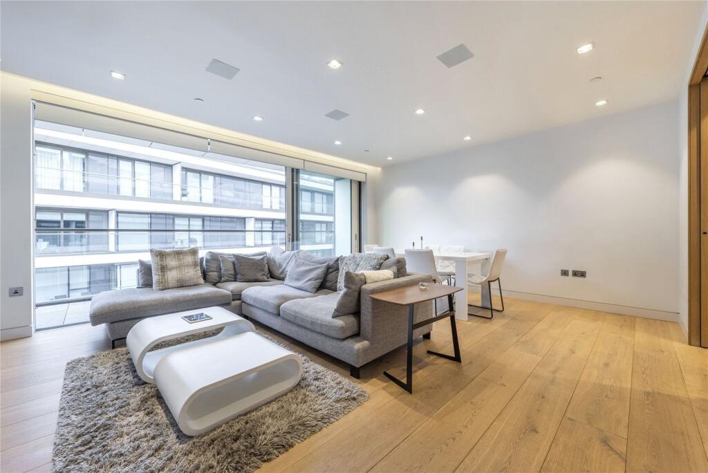 3 bed 1st Floor Flat for rent in Bermondsey. From Chestertons Estate Agents - Tower Bridge Lettings